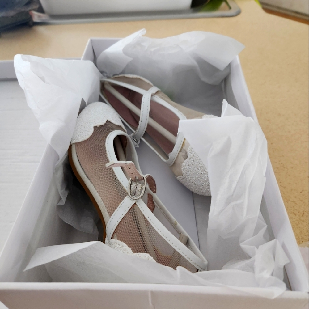 Girls dress shoes